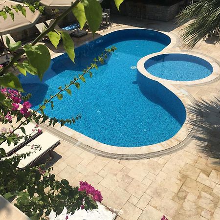 Villanaz Apart Hotel Bitez Exterior photo
